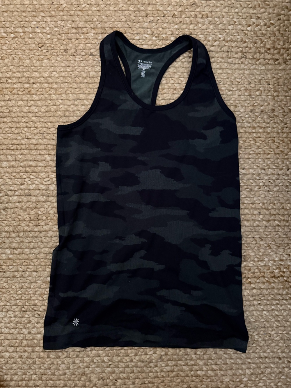 Athleta Momentum Sleeveless Tank Womens Medium